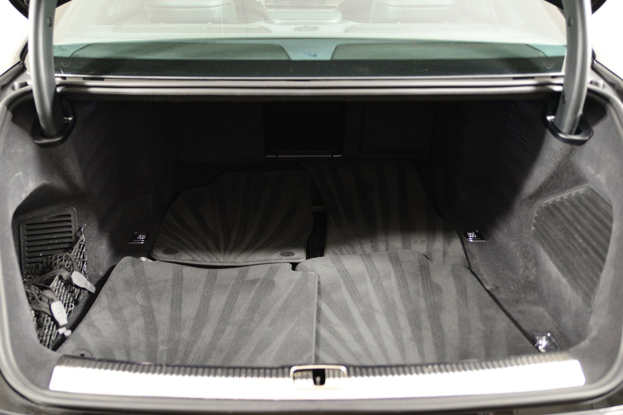 Used 2022 Audi A8 L 3.0T image 23