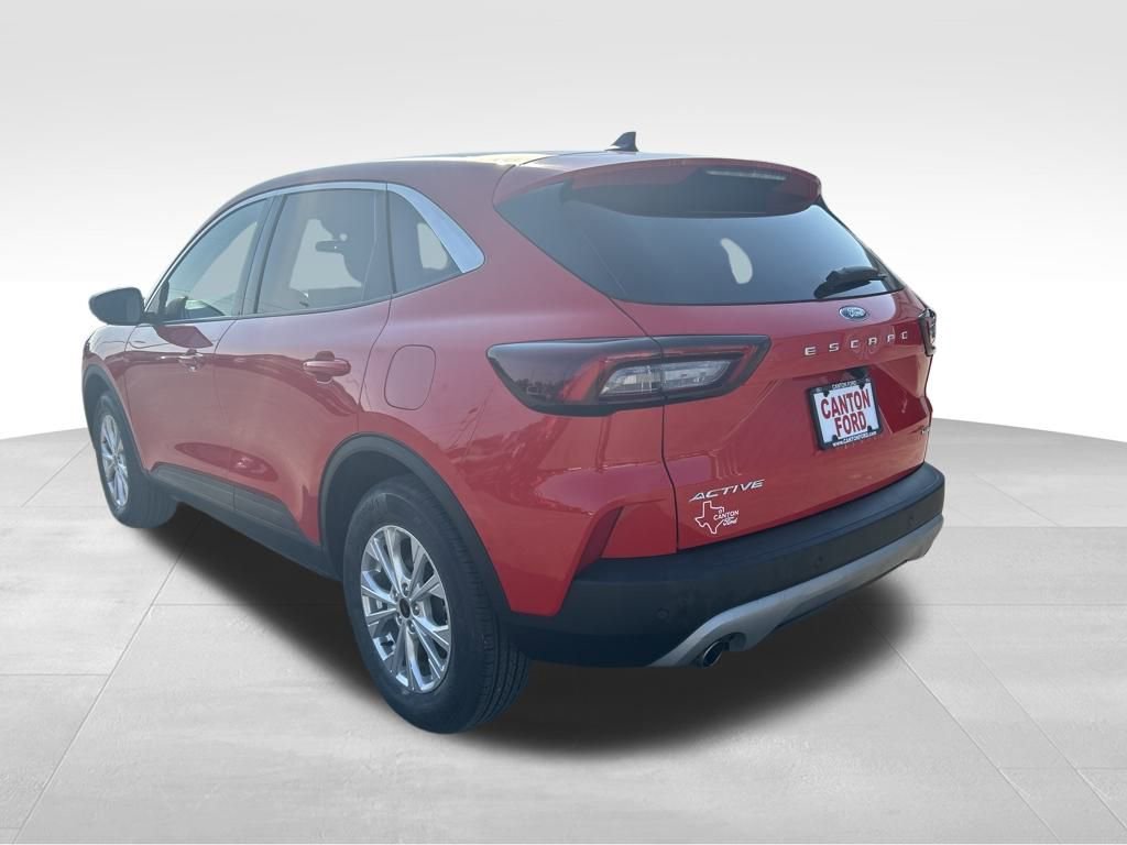 Certified 2024 Ford Escape Active w/ Tech Pack #1 image 3