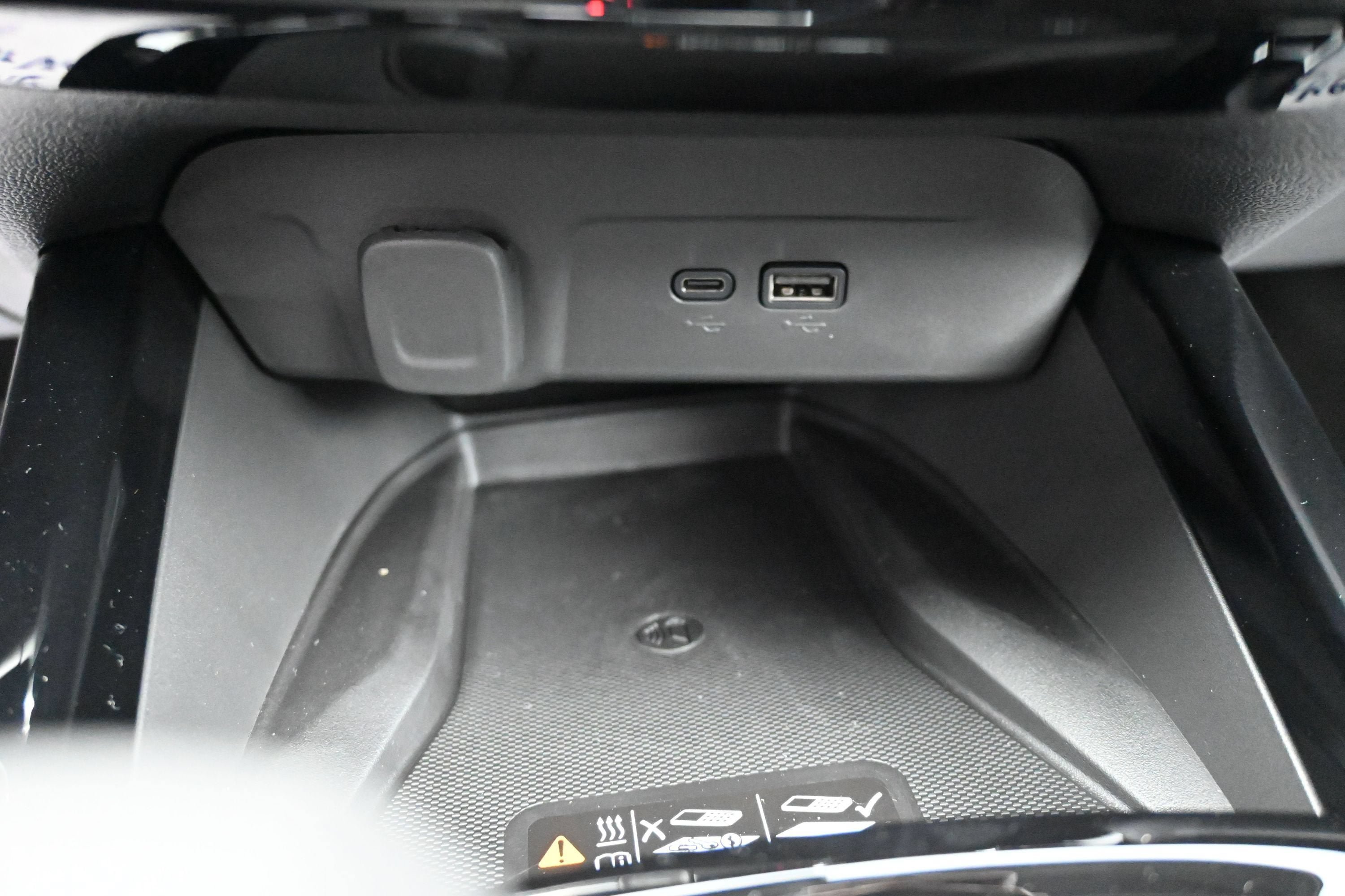 New 2026 Chevrolet Trax LT w/ Sunroof Package FWD image 21