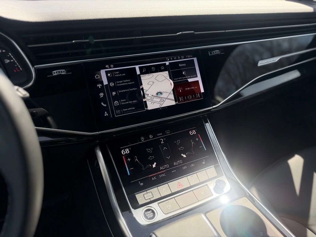Certified 2025 Audi Q7 2.0T Premium w/ Convenience Plus Package image 19