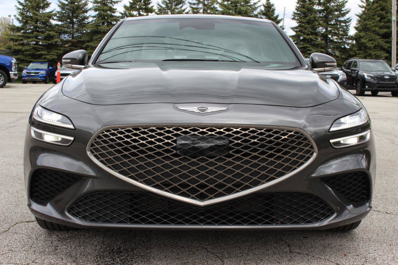 Used 2025 Genesis G70 2.5T RWD image 5