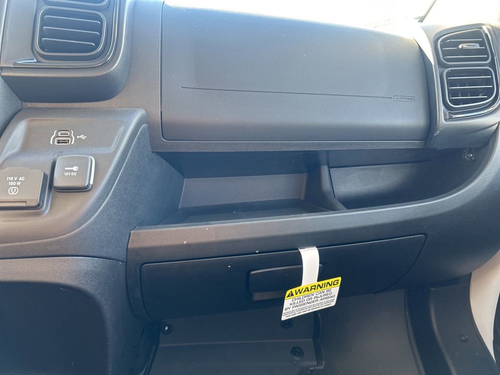 New 2024 RAM ProMaster 2500 w/ Convenience Group image 25