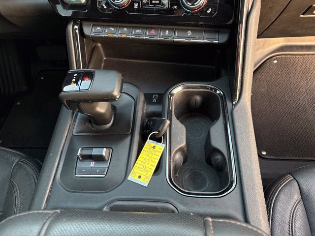 Used 2024 GMC Sierra 1500 AT4 w/ Technology Package AWD/4WD image 12