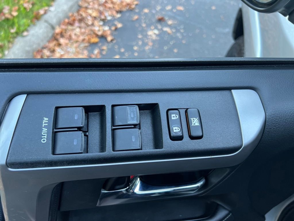 Used 2020 Toyota 4Runner SR5 Premium image 43