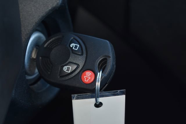 Used 2017 Ford Escape SE w/ SE Sport Appearance Package image 21