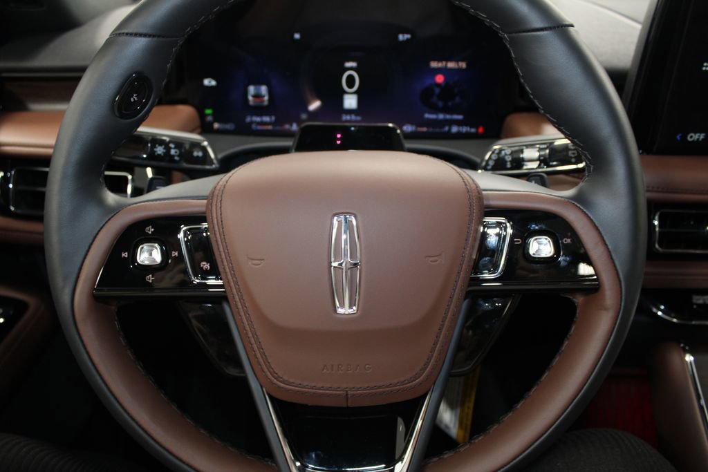 New 2026 Lincoln Aviator Reserve image 37