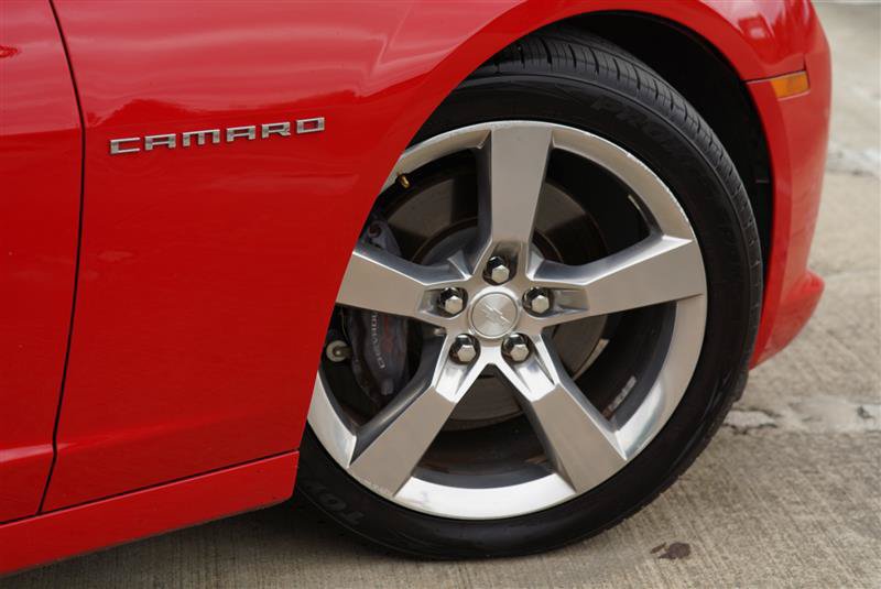 Used 2015 Chevrolet Camaro SS w/ RS Package RWD image 19