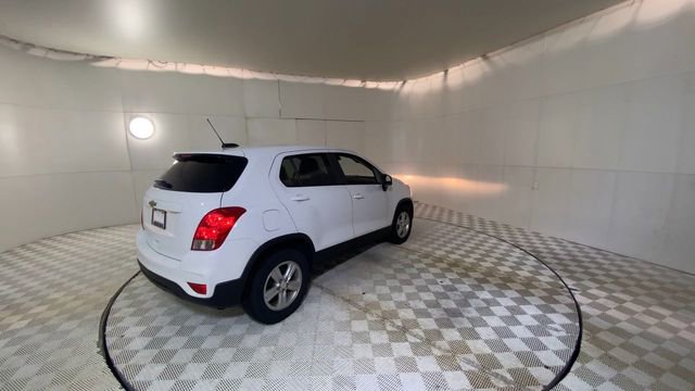 Used 2021 Chevrolet Trax LS w/ Tint and Cruise Package image 3