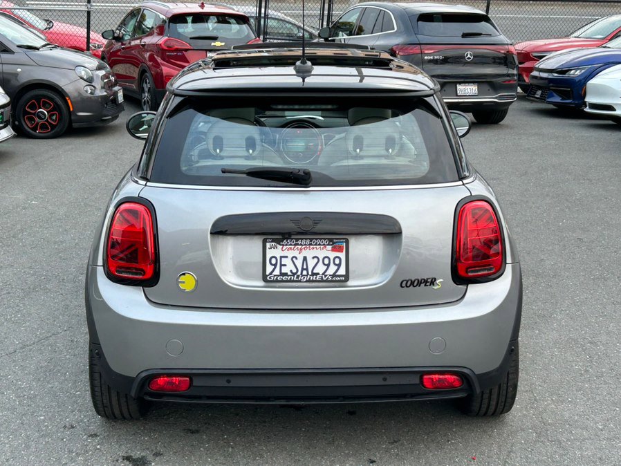 Used 2023 MINI Cooper SE image 6