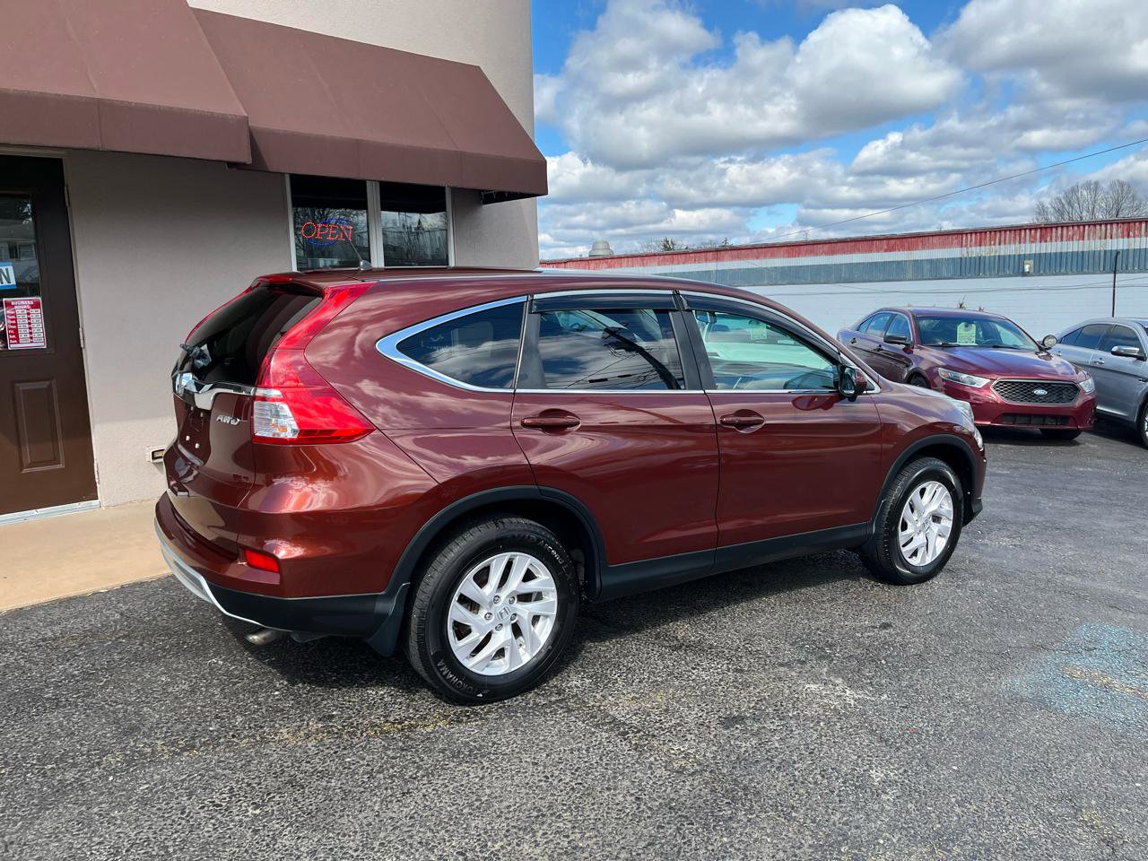 Used 2016 Honda CR-V EX image 5