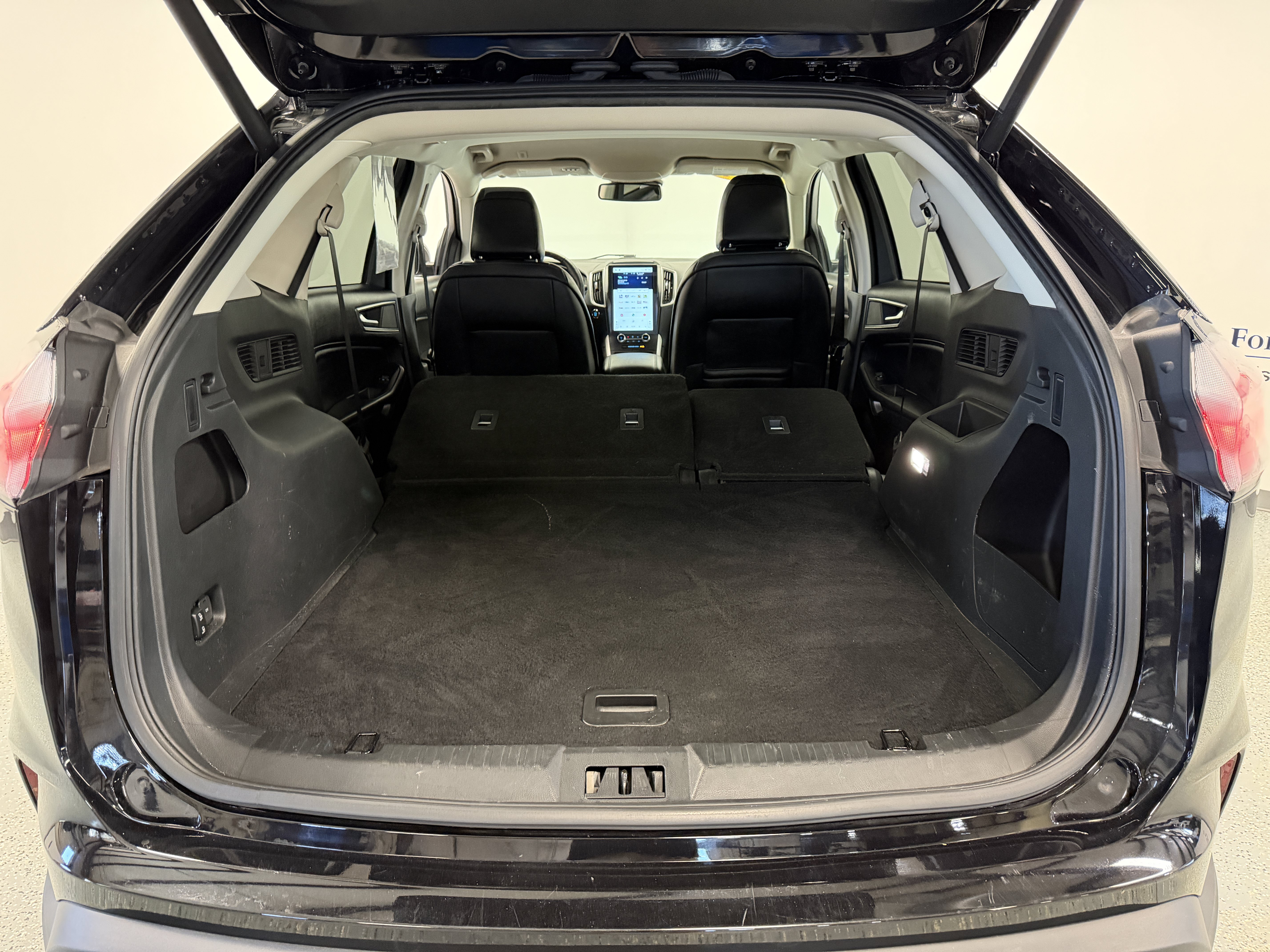 Used 2024 Ford Edge SEL w/ Convenience Package AWD/4WD image 26