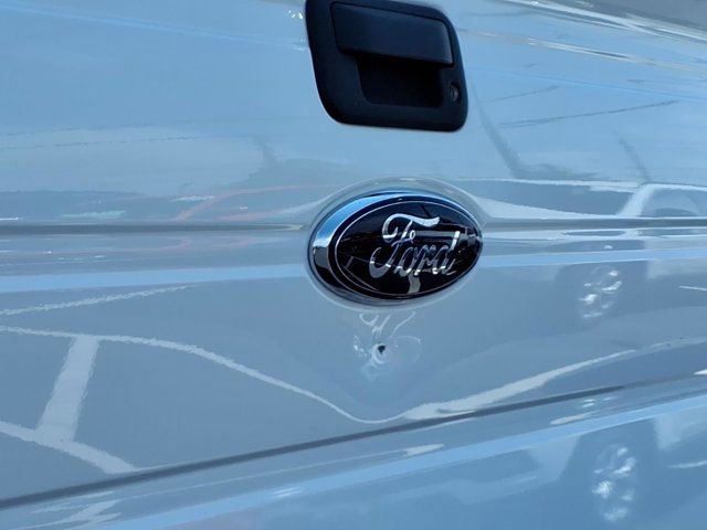 Used 2013 Ford F150 XLT w/ Mid Equipment Group image 33