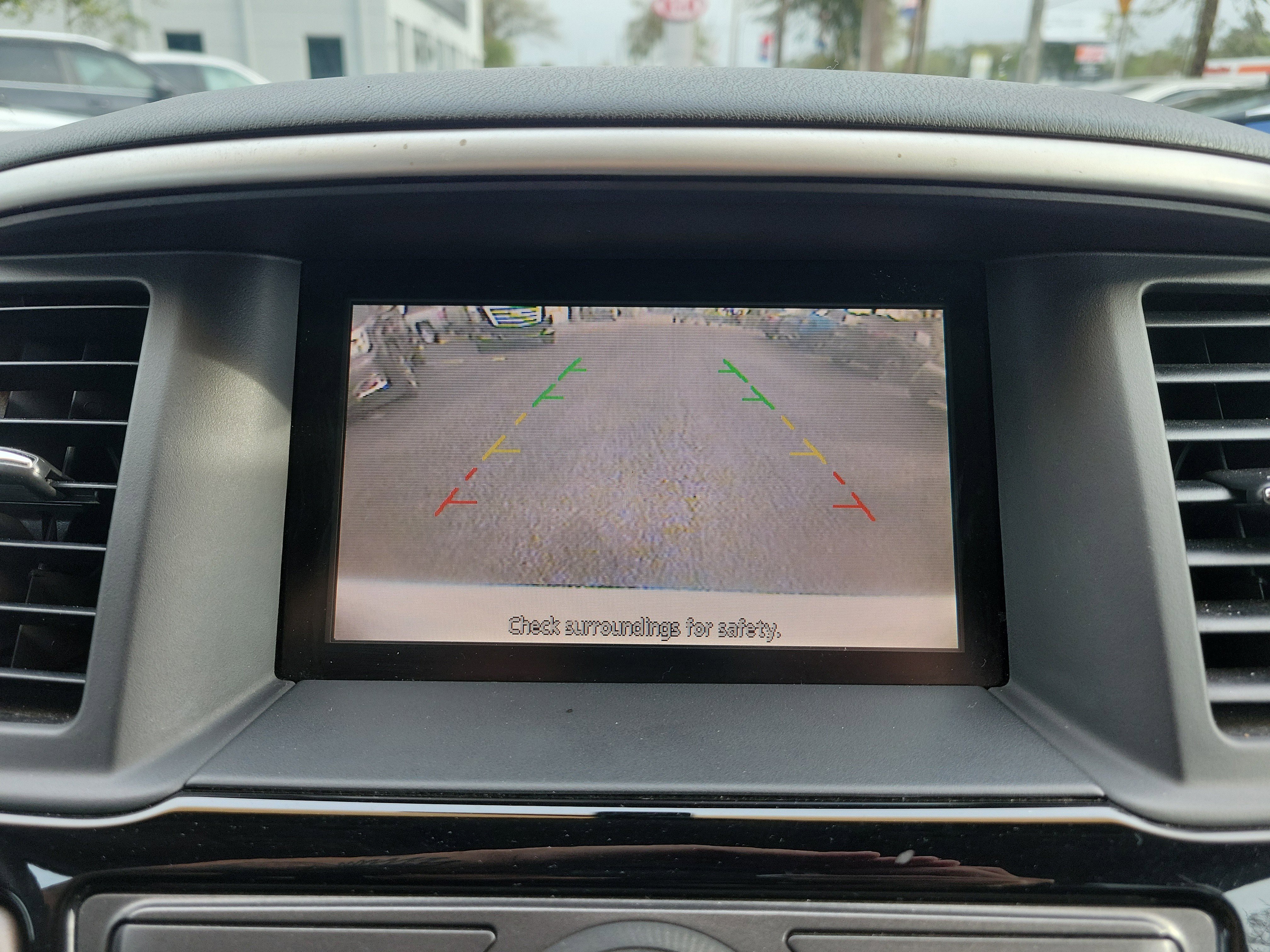 Used 2013 Nissan Pathfinder SV image 33