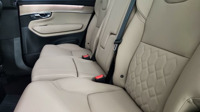 New 2026 Volvo XC90 T8 Plus w/ Protection Package Premier AWD/4WD image 30