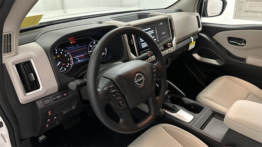 New 2025 Nissan Frontier SV image 17