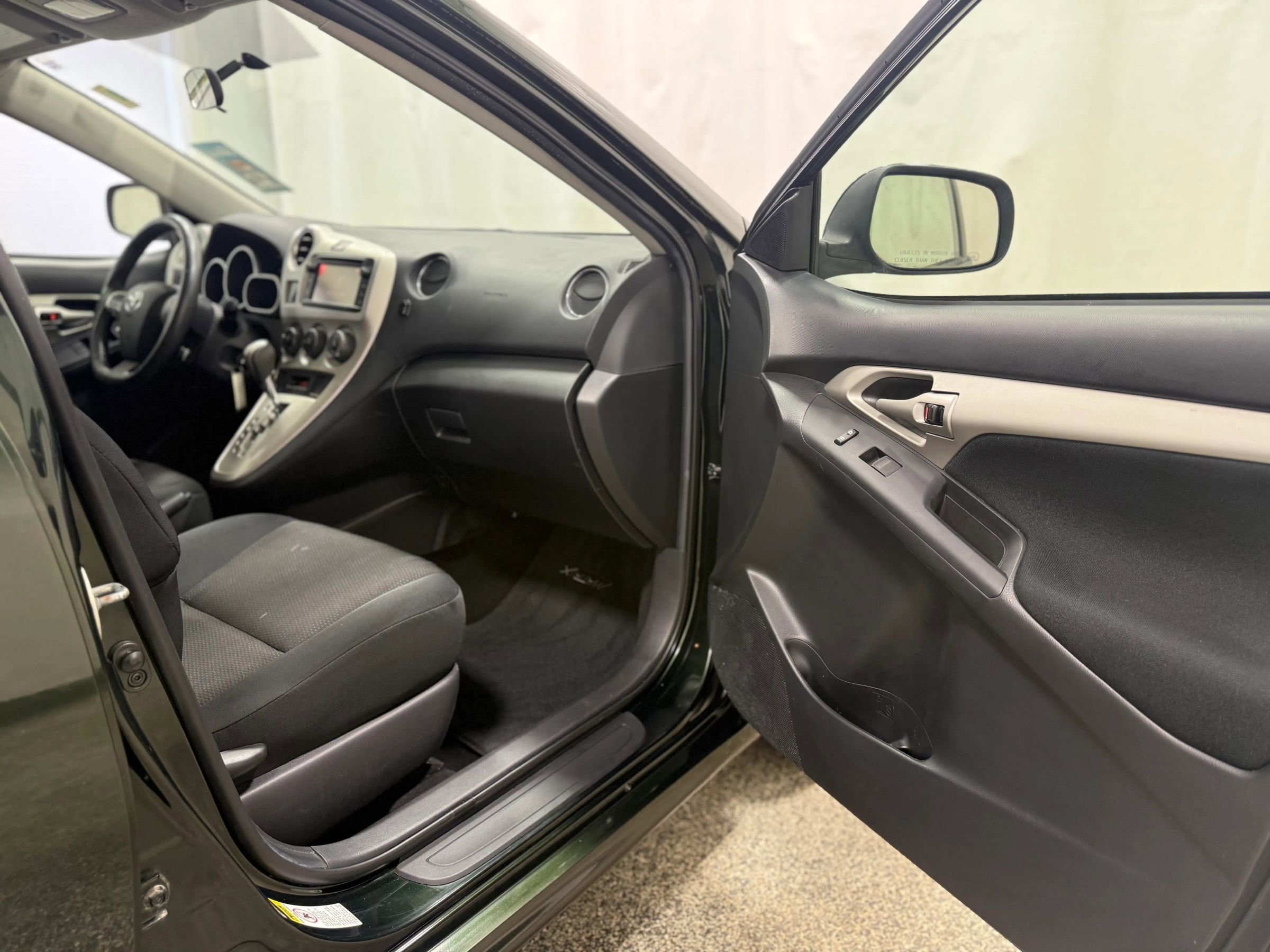 Used 2013 Toyota Matrix S w/ S Sport Pkg image 22