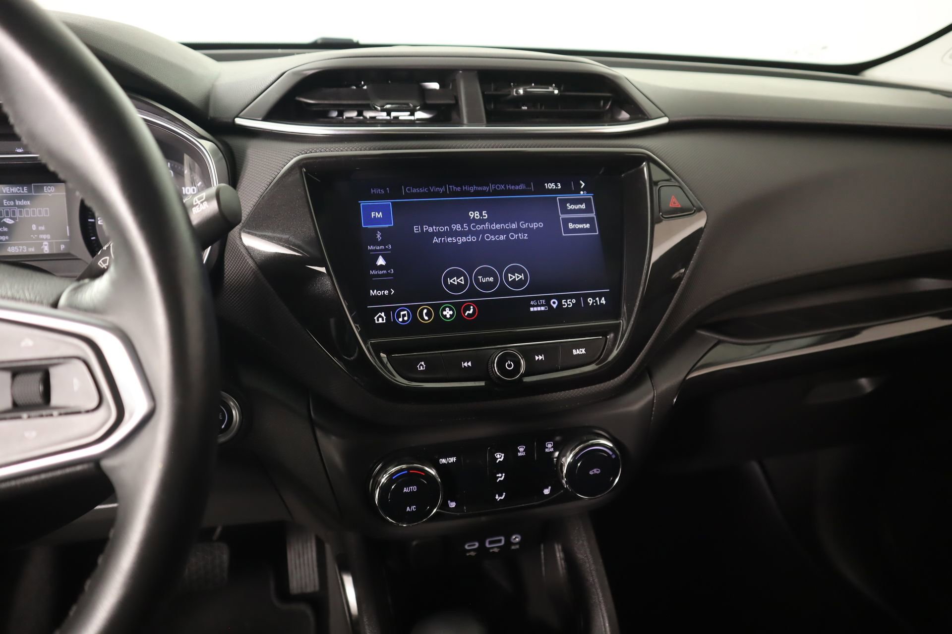 Used 2022 Chevrolet TrailBlazer LT w/ Premium Seating Package image 5