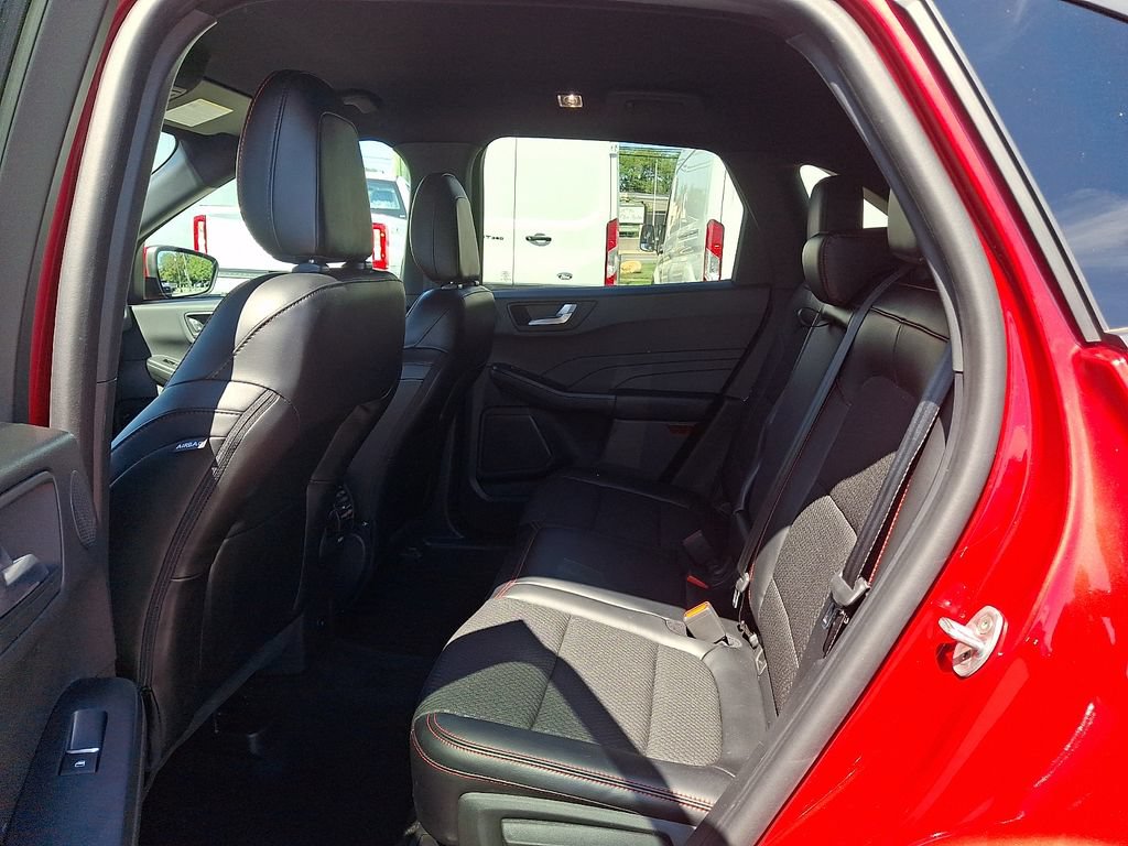 Used 2023 Ford Escape ST-Line Select w/ Tech Pack #2 AWD/4WD image 10