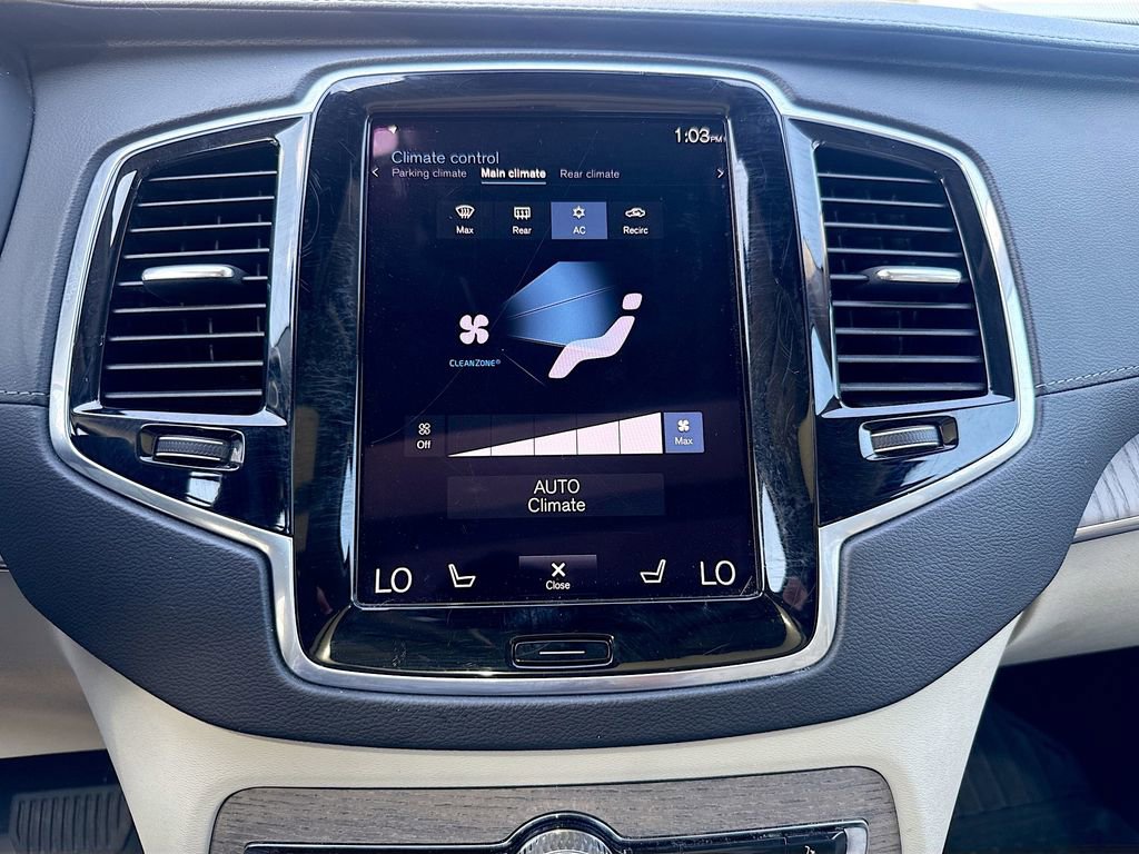 Used 2021 Volvo XC90 T6 Inscription w/ Climate Package image 17