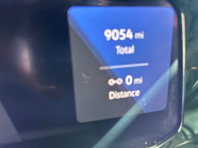 Used 2024 Volkswagen Golf R image 16