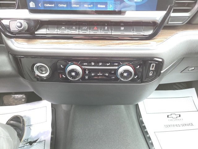 Used 2023 Chevrolet Silverado 1500 LT image 13