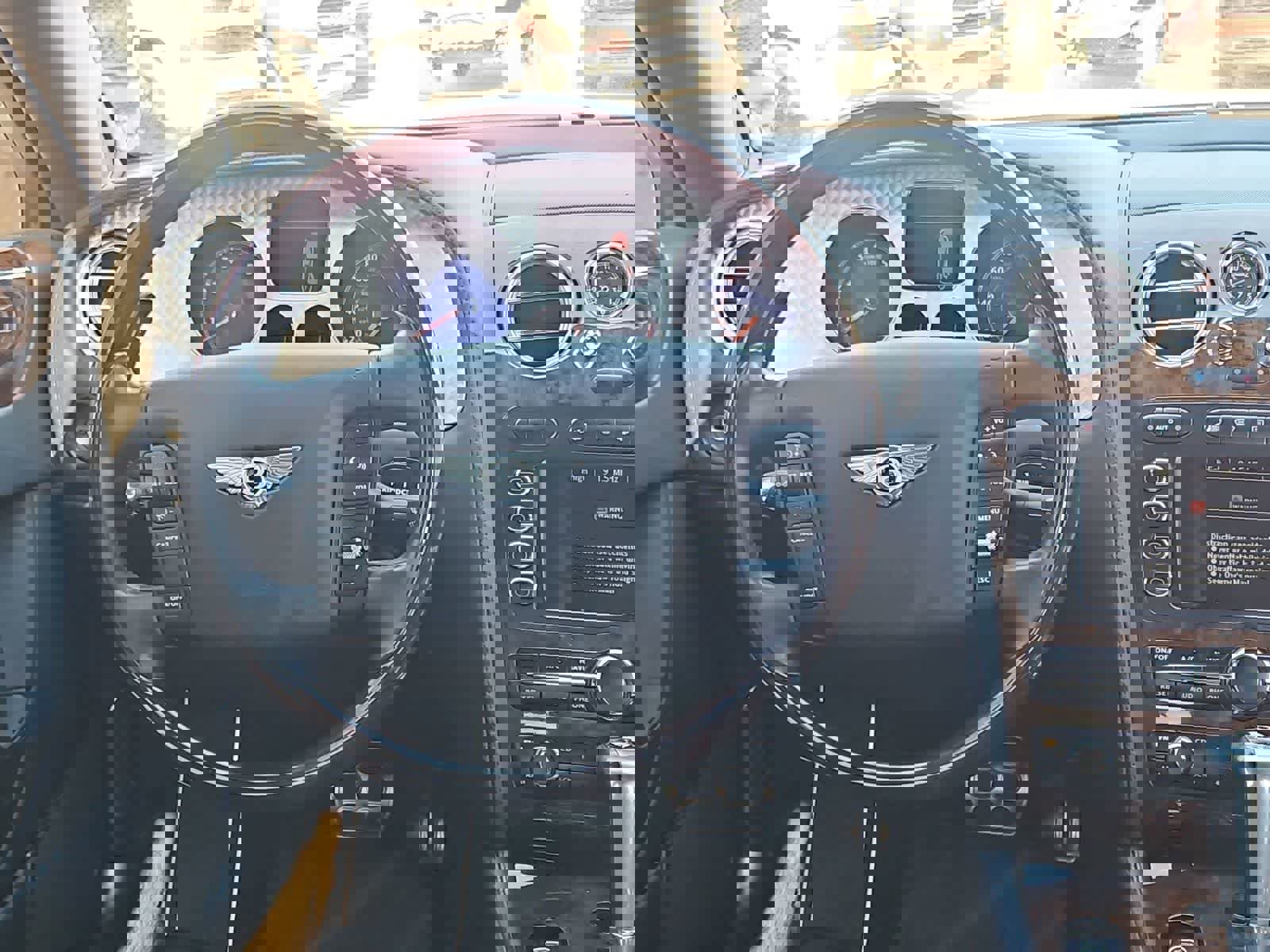 Used 2006 Bentley Flying Spur Flying Spur image 21