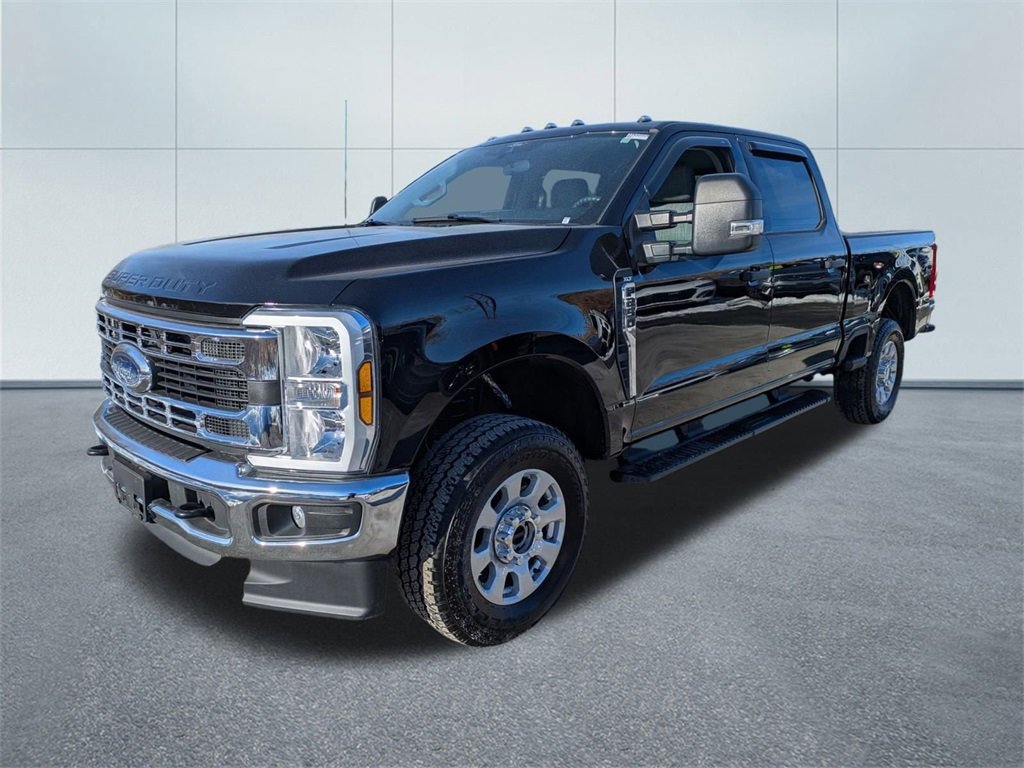 Used 2024 Ford F250 XLT w/ Snow Plow Prep Package image 7