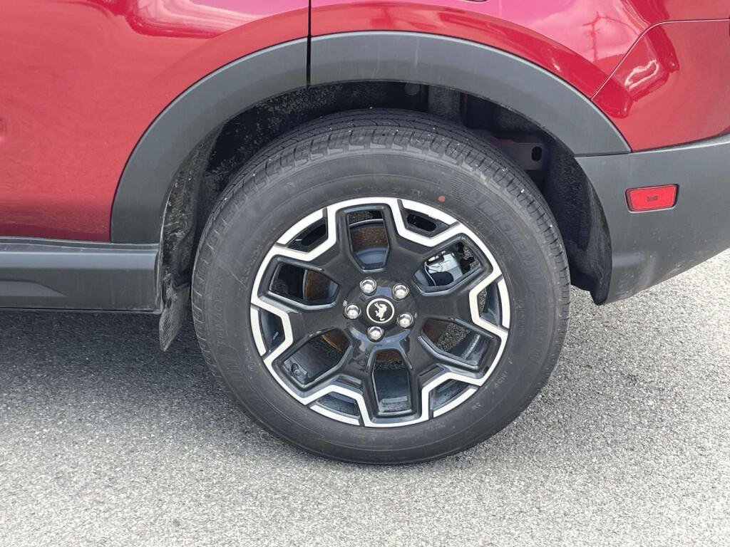 New 2025 Ford Bronco Sport Outer Banks AWD/4WD image 15