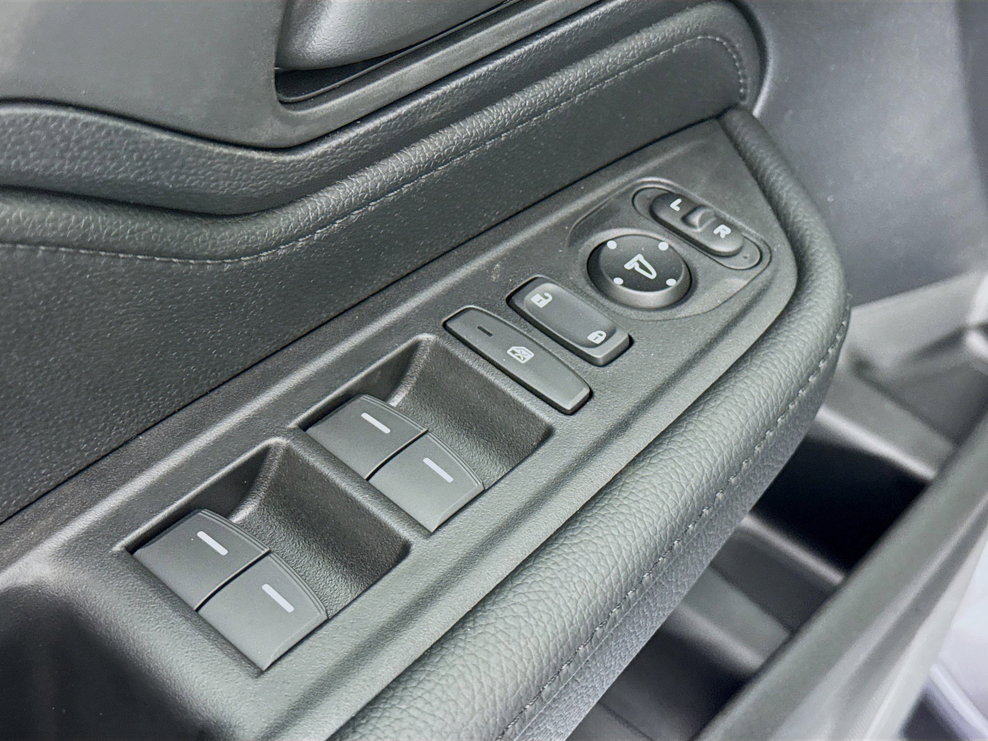 New 2026 Honda Odyssey EX-L image 17