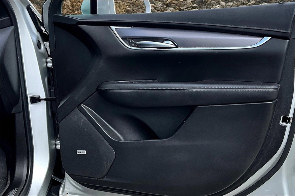 Used 2020 Cadillac XT5 Luxury w/ LPO, Floor Liner Package image 22