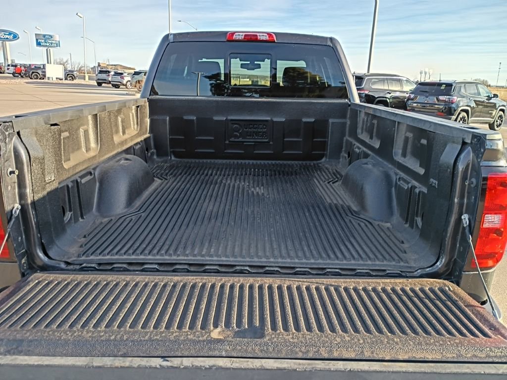 Used 2016 Chevrolet Silverado 3500 LTZ image 3