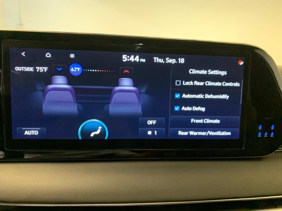 Used 2025 Hyundai Palisade Calligraphy image 25