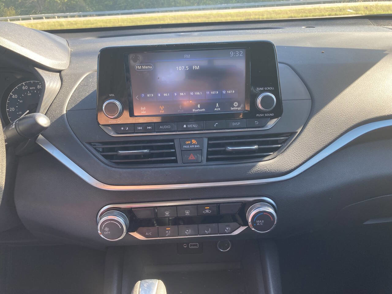 Used 2022 Nissan Altima 2.5 S image 24