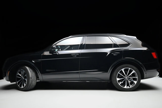 Used 2019 Bentley Bentayga AWD/4WD image 28