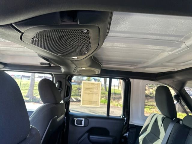 Used 2025 Jeep Wrangler Unlimited Rubicon 4xe w/ Safety Group image 28