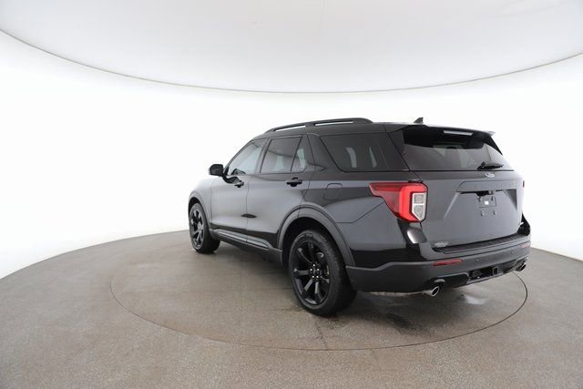 Used 2023 Ford Explorer ST-Line w/ Class IV Trailer Tow Package image 11
