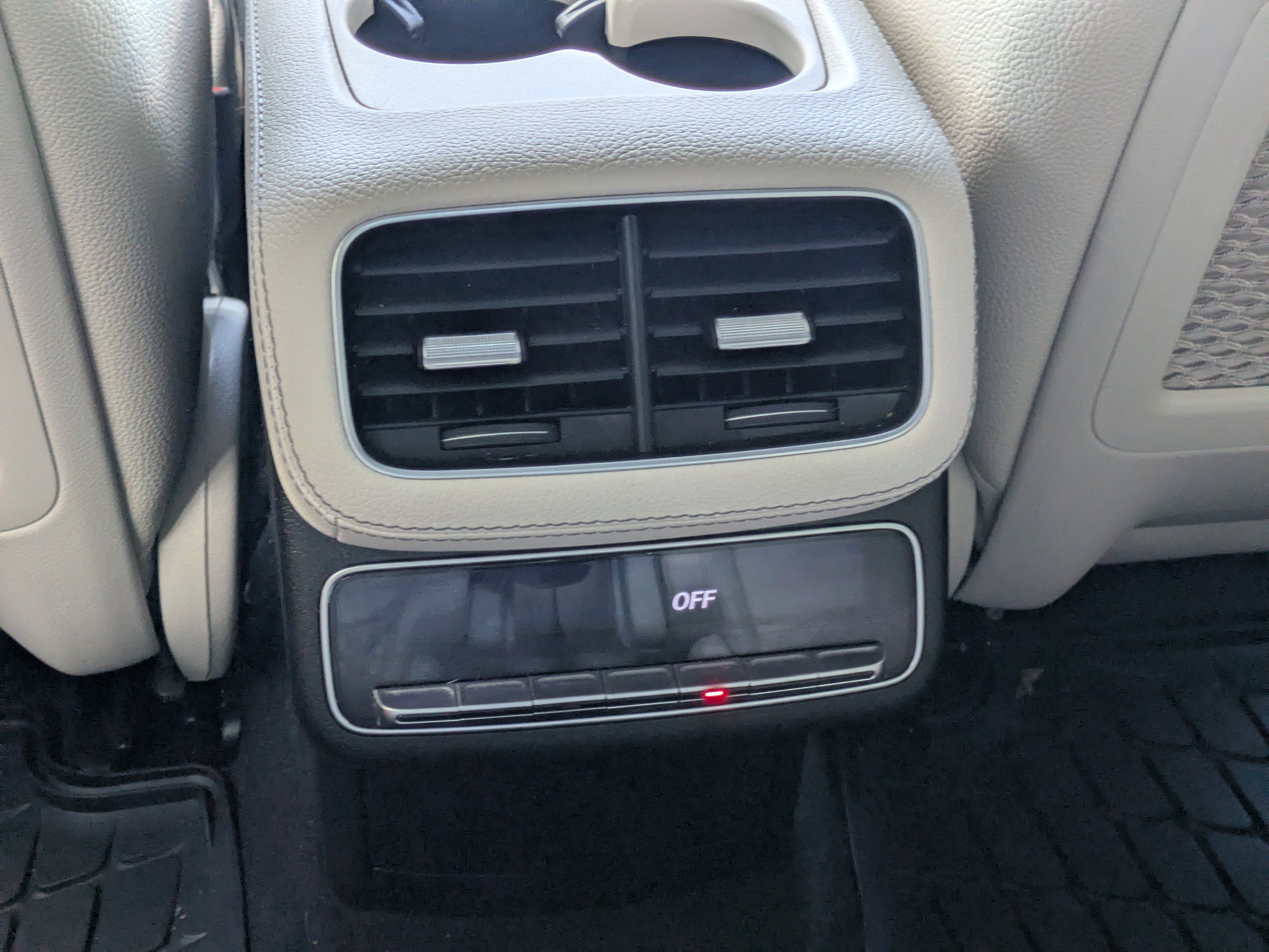 Certified 2024 Mercedes-Benz GLS 450 4MATIC image 18