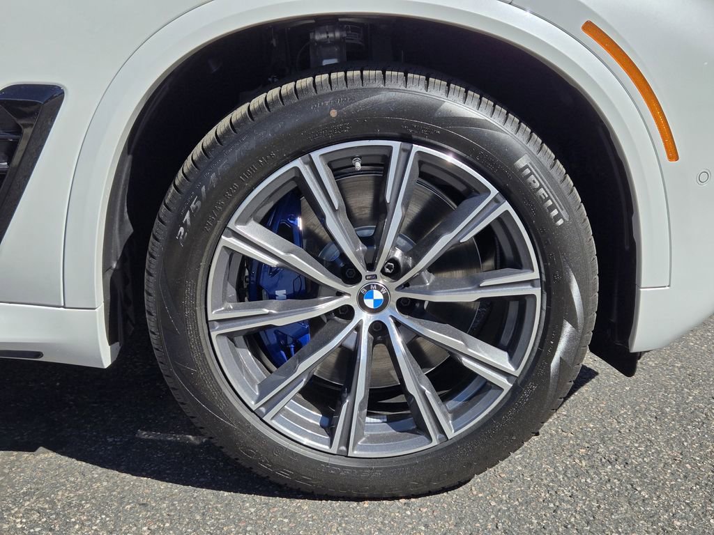 New 2026 BMW X5 xDrive50e w/ M Sport Package AWD/4WD image 11