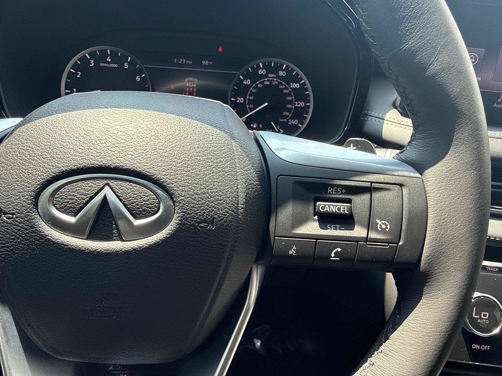 Used 2025 INFINITI QX60 Pure FWD image 19