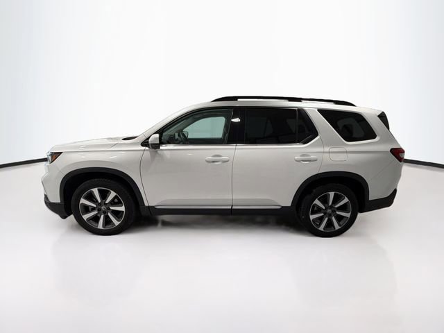 Used 2025 Honda Pilot Elite image 4