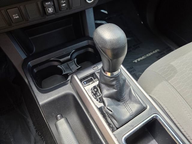 Used 2018 Toyota Tacoma SR5 image 25