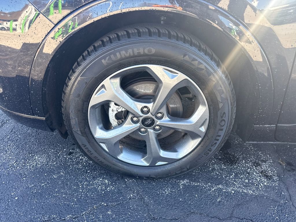 Used 2023 Ford Escape ST-Line image 19