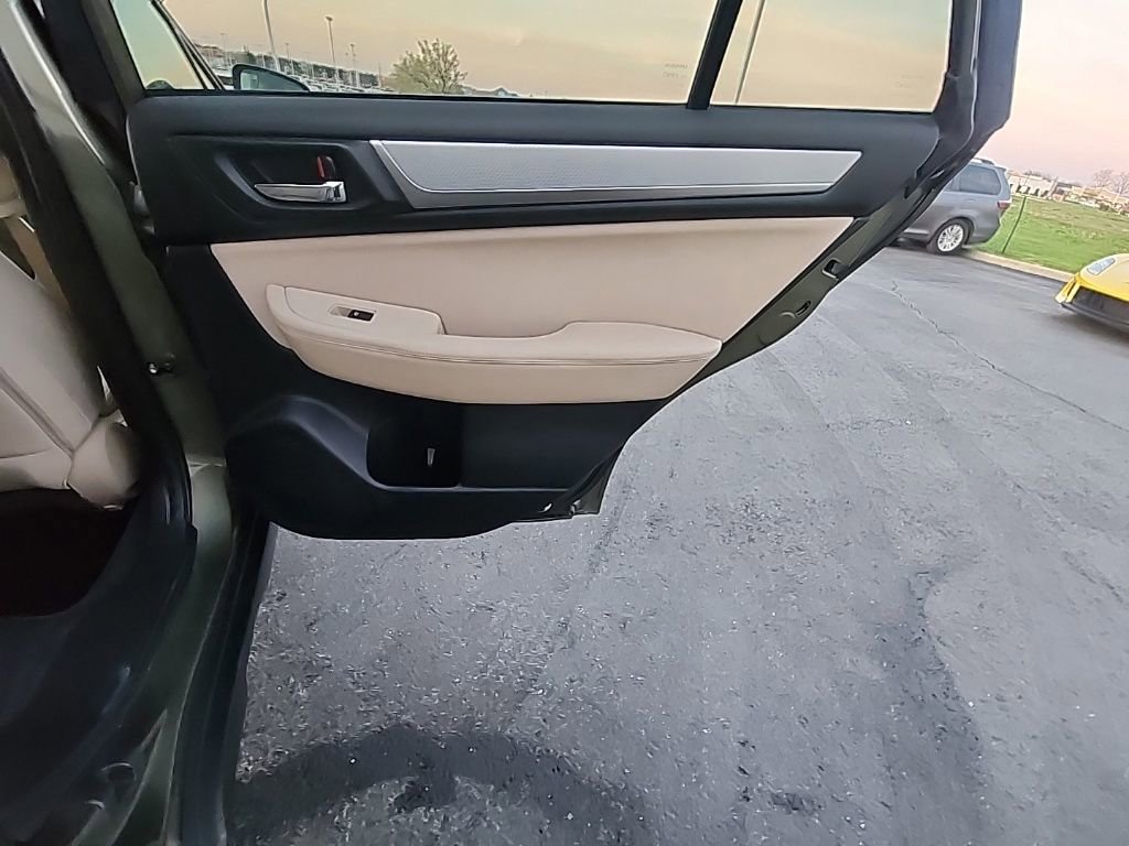 Used 2018 Subaru Outback 2.5i Premium image 29