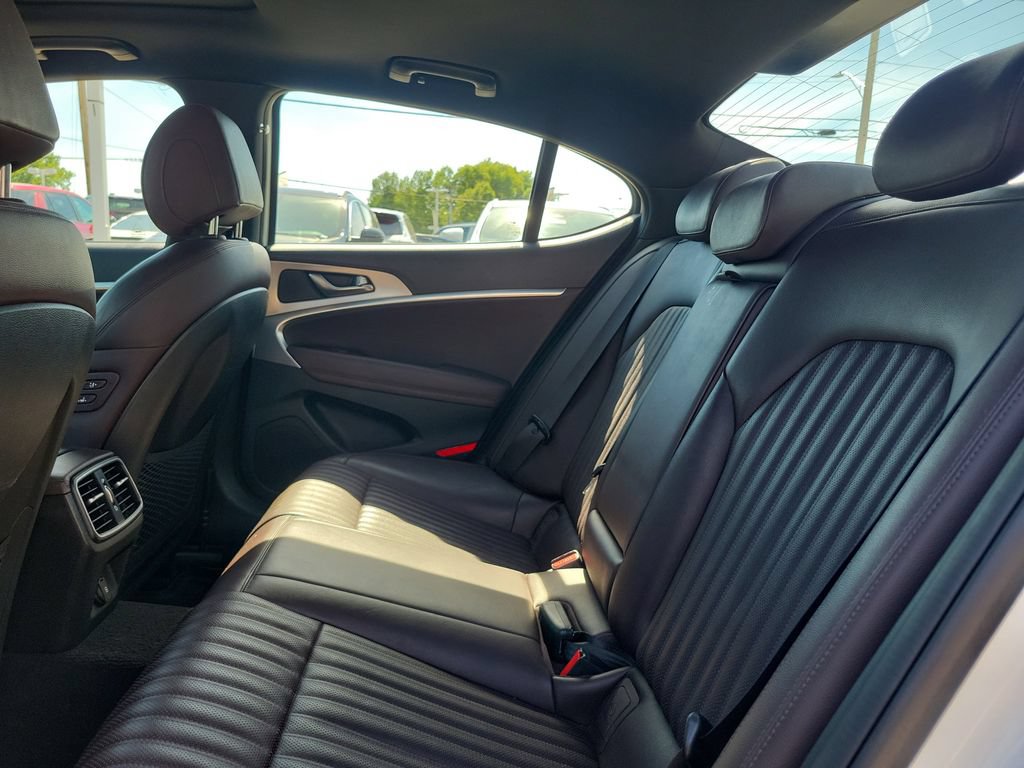 Used 2022 Genesis G70 2.0T w/ Prestige Package AWD/4WD image 12