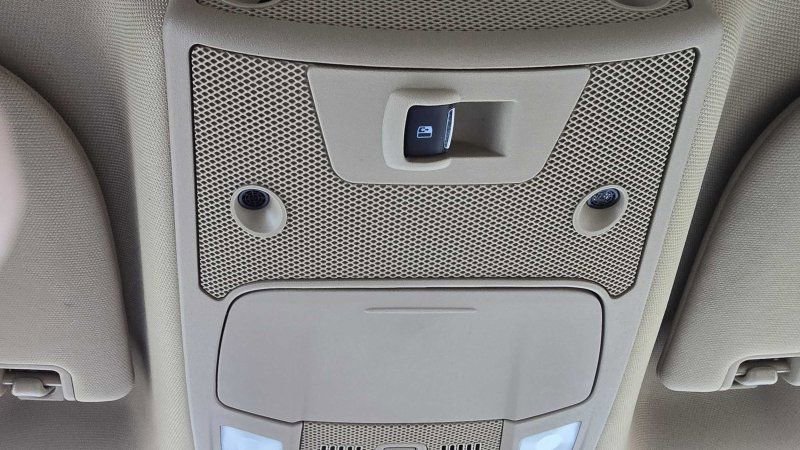 Used 2020 Ford F150 Lariat w/ Equipment Group 502A Luxury image 31