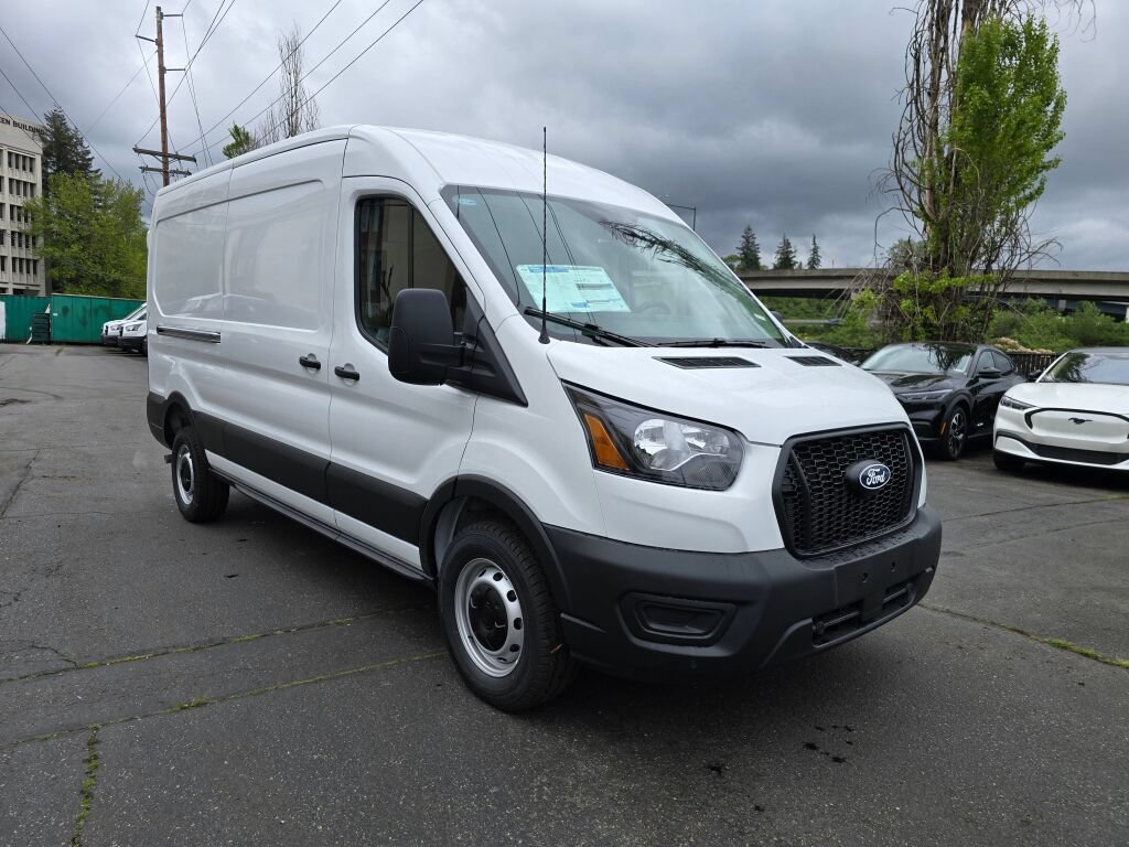 New 2026 Ford Transit 250 148 Medium Roof RWD image 3