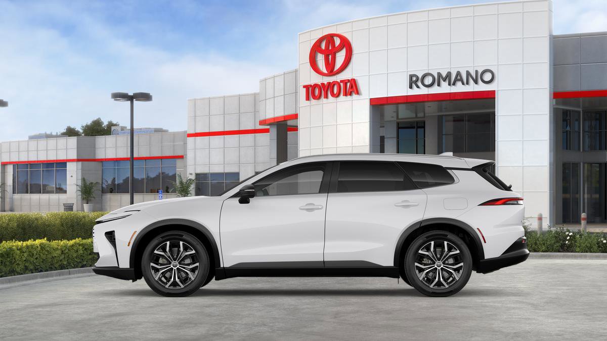 New 2026 Toyota Crown Signia image 4