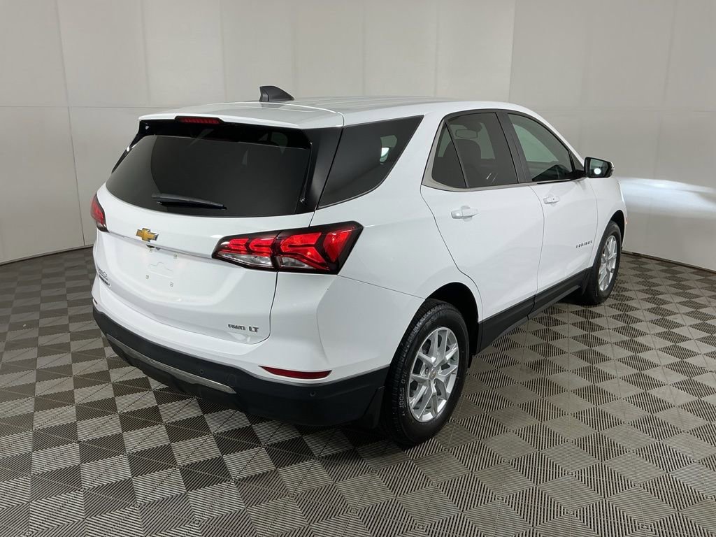 Used 2024 Chevrolet Equinox LT AWD/4WD image 8