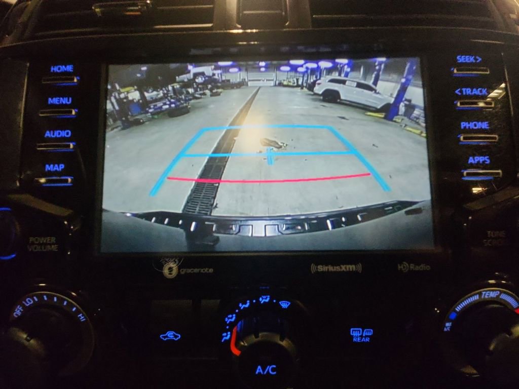 Used 2021 Toyota 4Runner Venture w/ Moonroof Package image 18