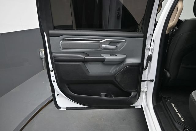 Used 2020 RAM 1500 Big Horn AWD/4WD image 14